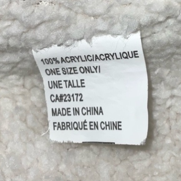 Tim Hortons Cap Kids Size Hat Sherpa Lined Red & White Knit Winter Toque Pompom - Picture 5 of 13